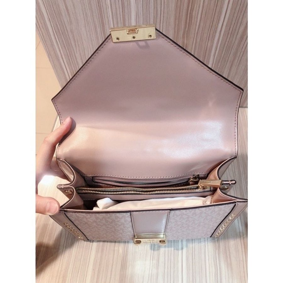 Michael kors Whitney 真皮铆钉信封鏈條包-4