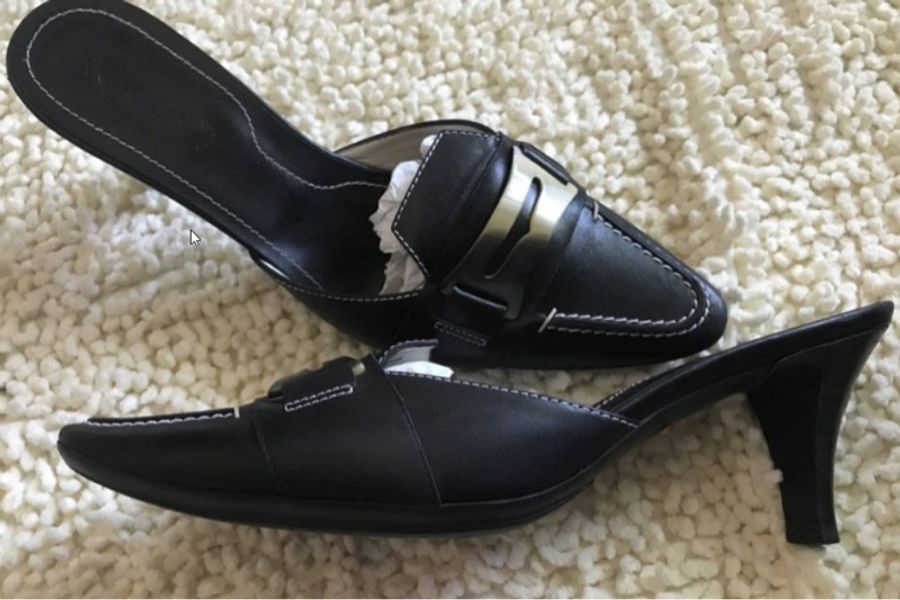 二手私物【TOD’S】黑 Mules 涼鞋 天然貝 狀況佳 跟鞋-4