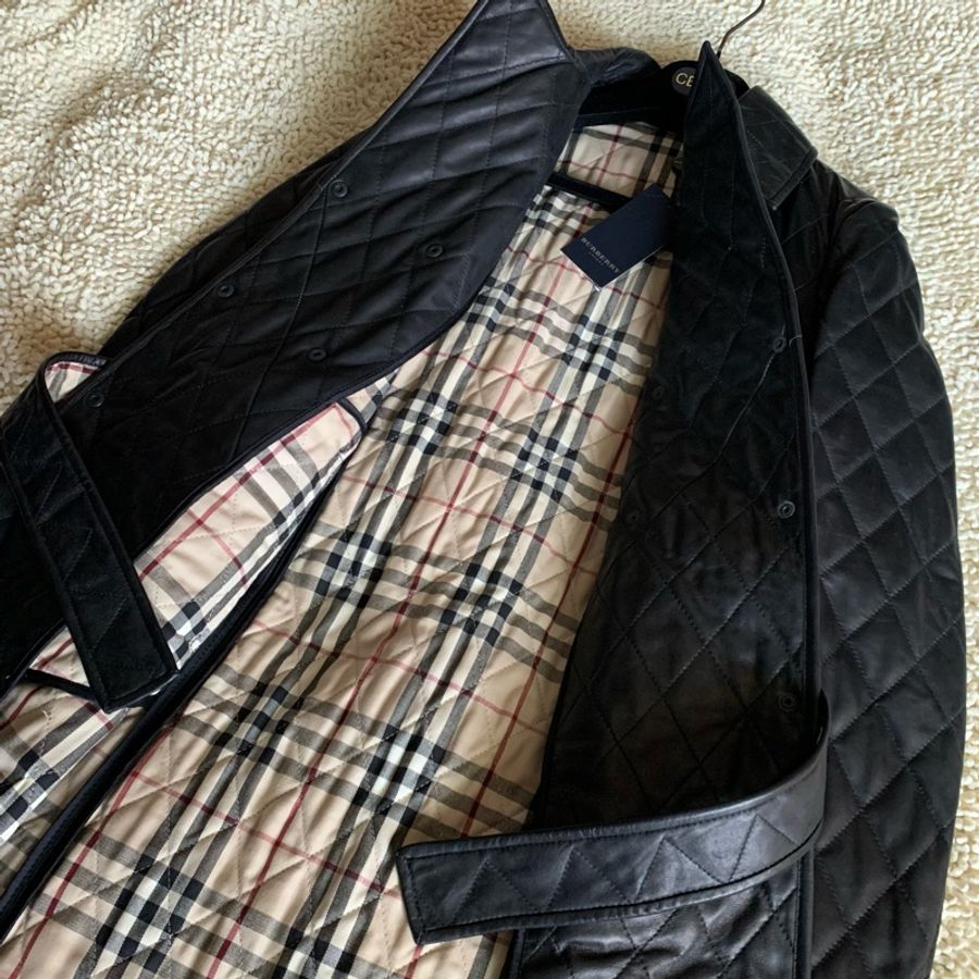 二手私物【Burberry】不到2折 全新品可合理議價 有拍衣服影片 保證真品Lambskin 小羊皮長大衣 近7千美元-6