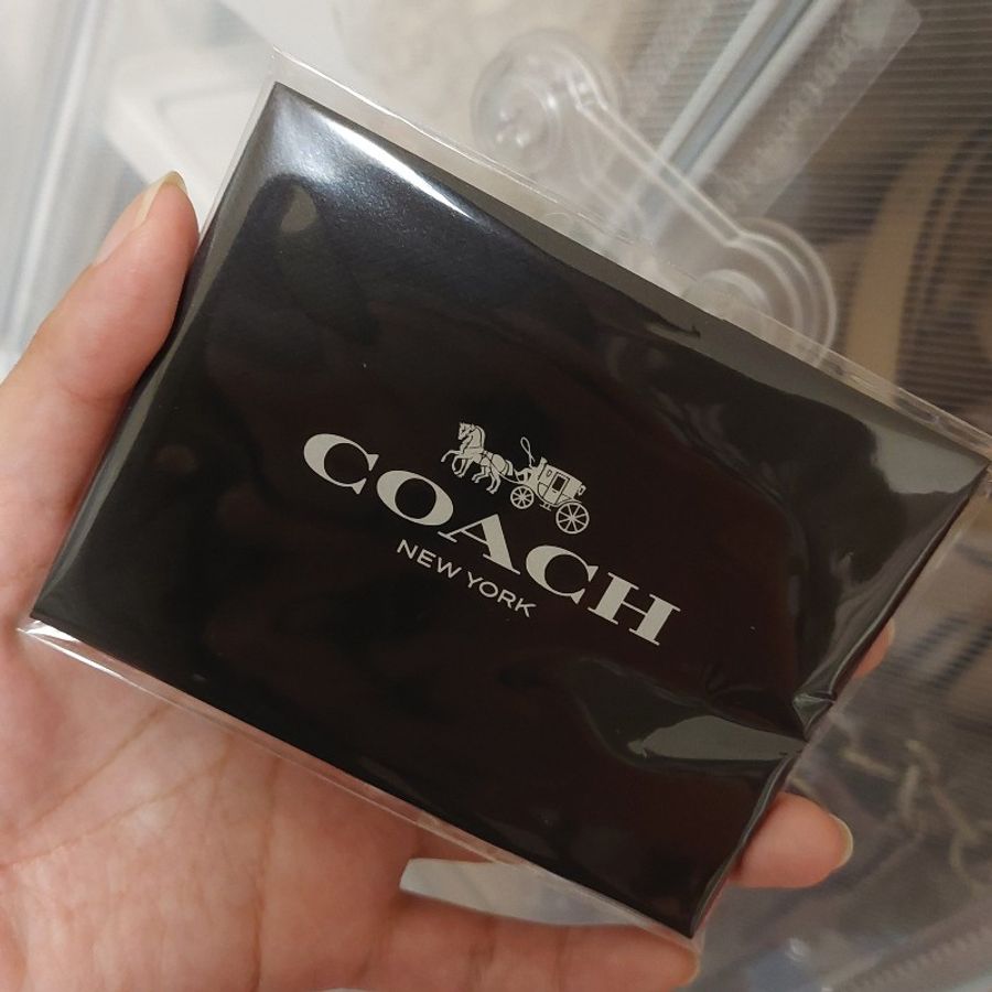 Coach 奶茶色 白色 撞色 皮夾 短夾 正品 專櫃購入 精品-6