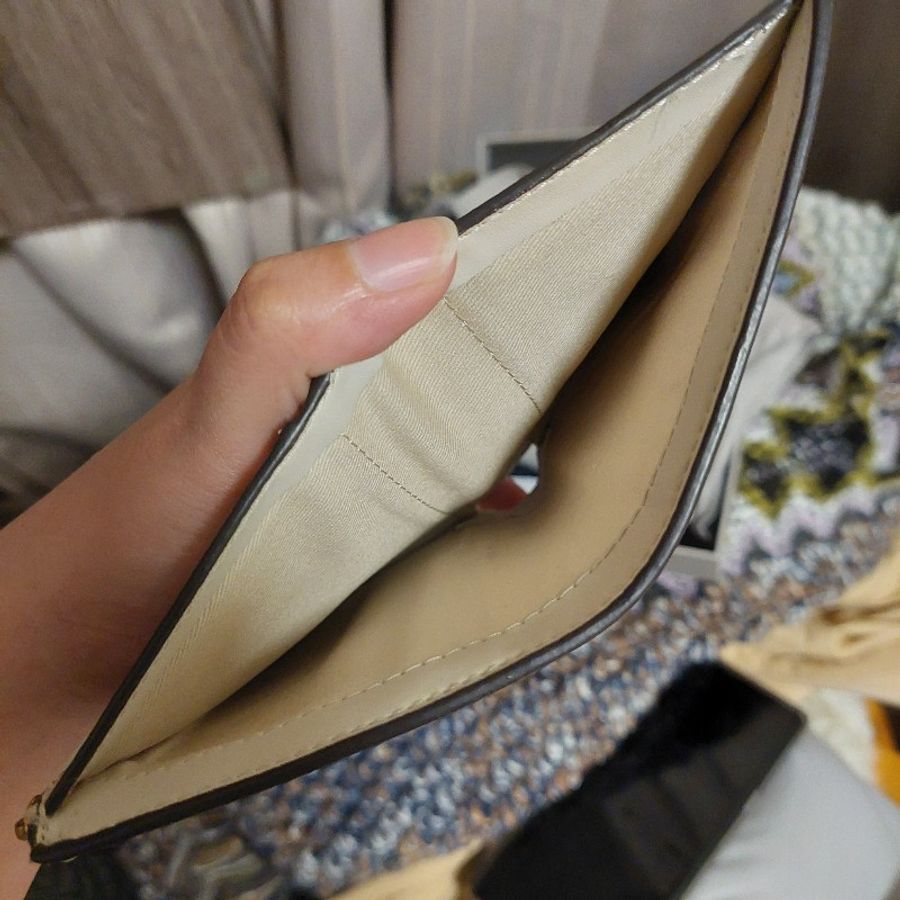 小CK CHARLES & KEITH 輕薄米白短夾 皮夾 二手 平價 精品 小資女最愛 正品-7