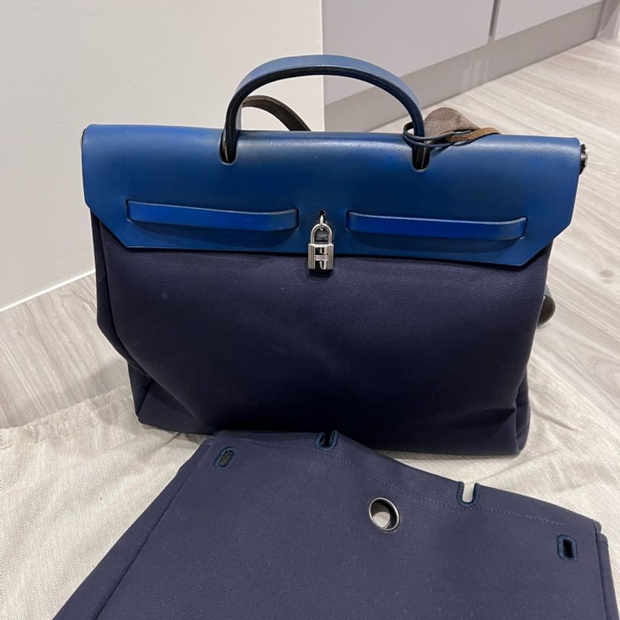 Hermès herbag GM 39cm 原價3850美金 台幣115000 尺寸39/35/15   85成新 包況很好-6