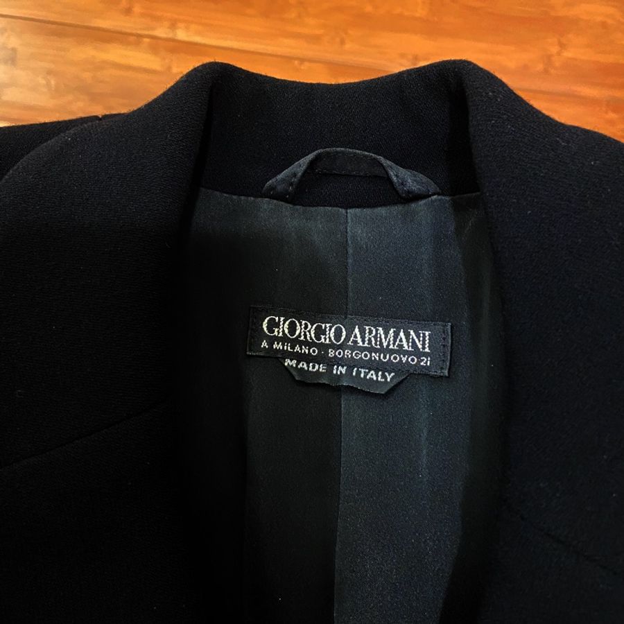 GIORGIO ARMANI經典黑色長大衣-2