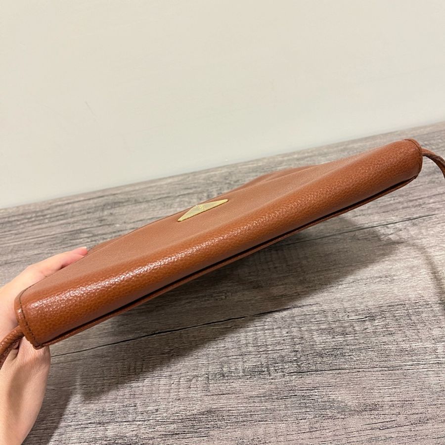 YSL Vintage 焦糖色斜挎包-6