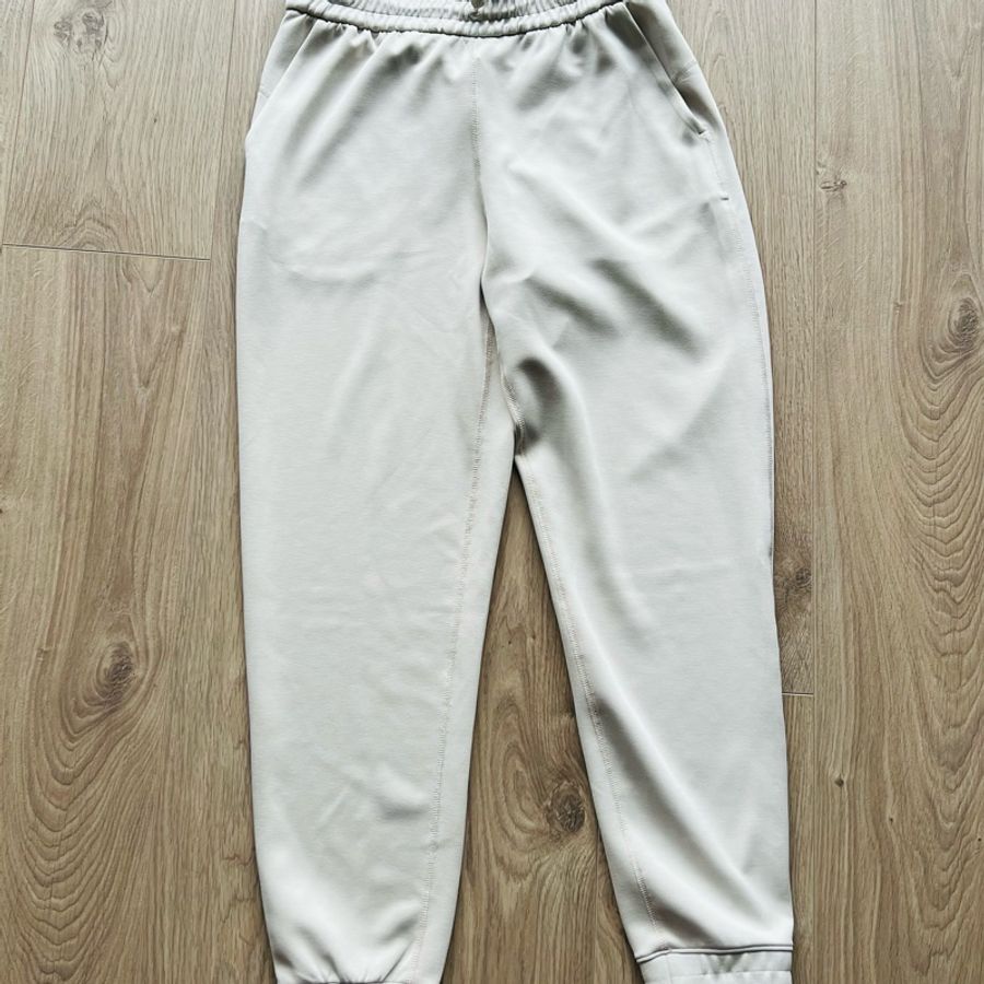 Lululemon Softstream 寬鬆jogger,6號,全新吊牌未拆-1