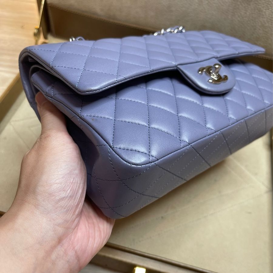 CHANEL Coco Classic Flap 25 淡粉紫口蓋鍊包✨櫃上漲翻天-1