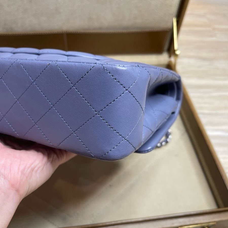 CHANEL Coco Classic Flap 25 淡粉紫口蓋鍊包✨櫃上漲翻天-16