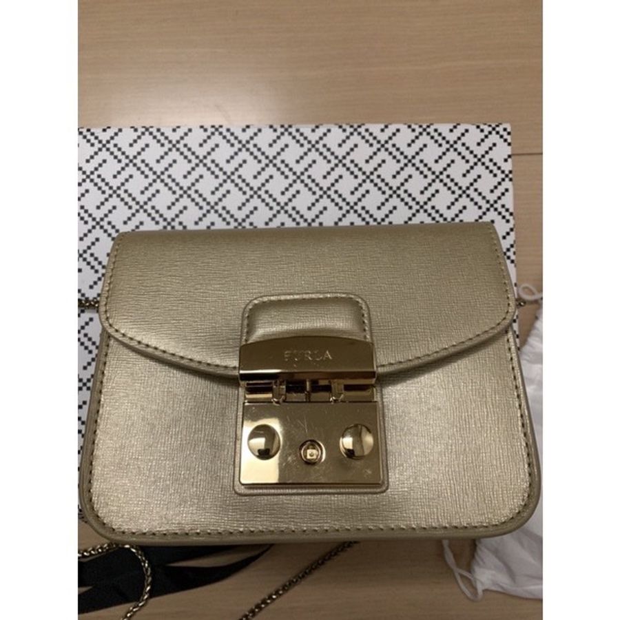 Furla metropolis mini 金色鍊條包 小方包 肩背包-2