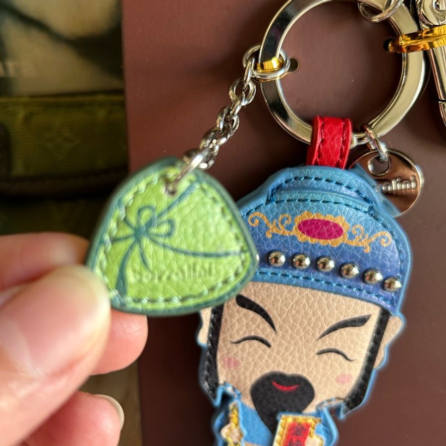 全新正品💐專櫃寶莎禮妮💐Q版文昌帝君手工真皮鑰匙圈-2
