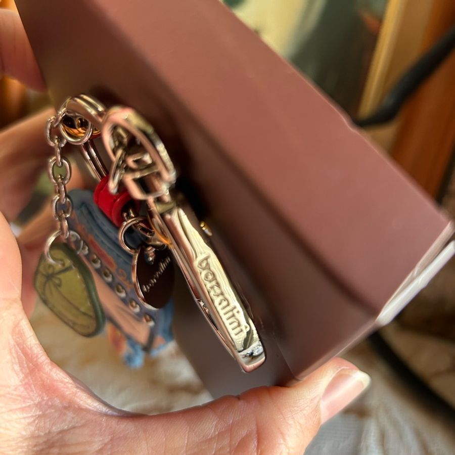 全新正品💐專櫃寶莎禮妮💐Q版文昌帝君手工真皮鑰匙圈-4