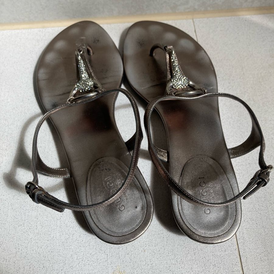 Gucci 水鑽拖鞋 (已被保留囉,謝謝❤️)-3