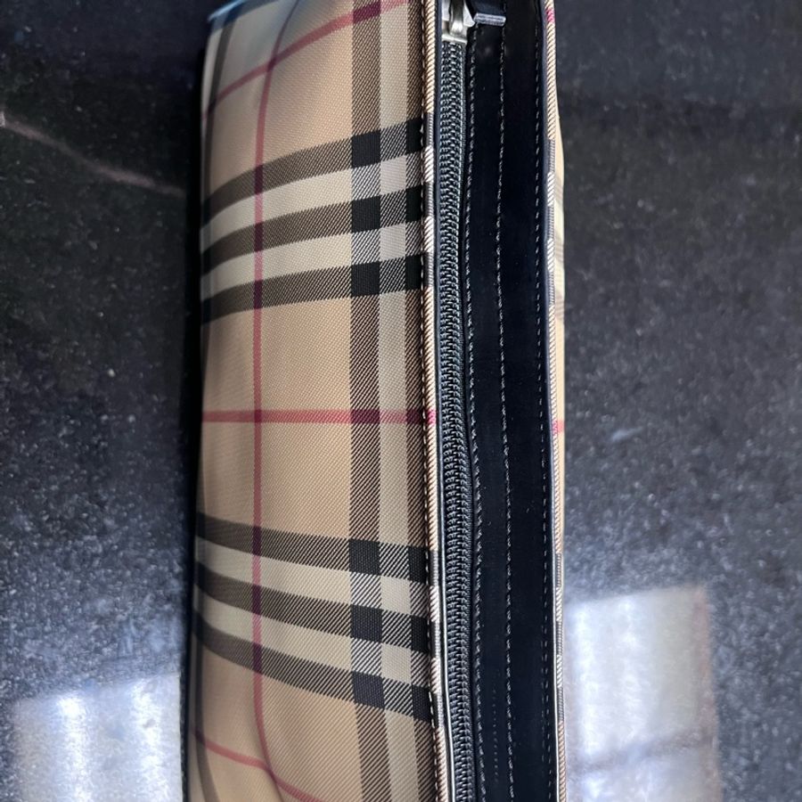 burberry腋下包-1