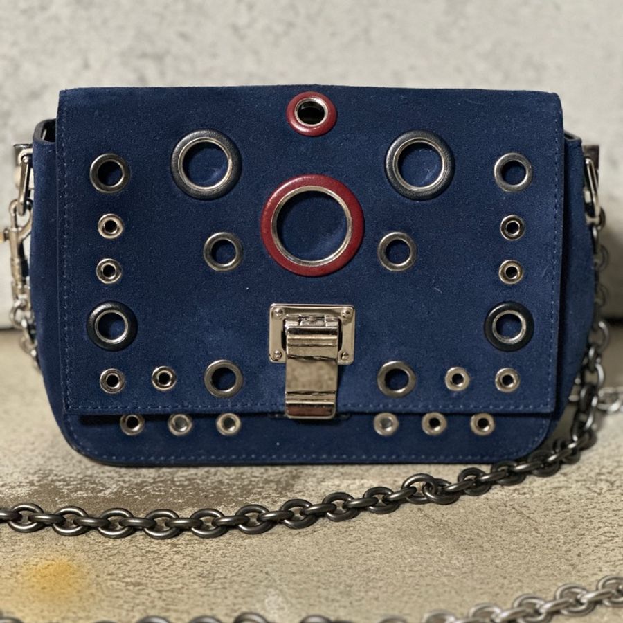 proenza shouler 麂皮卯釘斜跨包-1