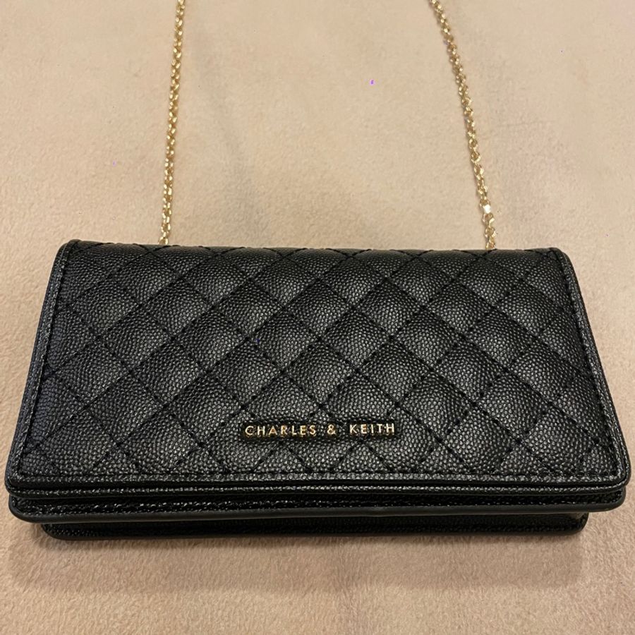 小ck 經典菱格包(可手拿/附可拆金鍊斜背長背帶)Charles&keith-0