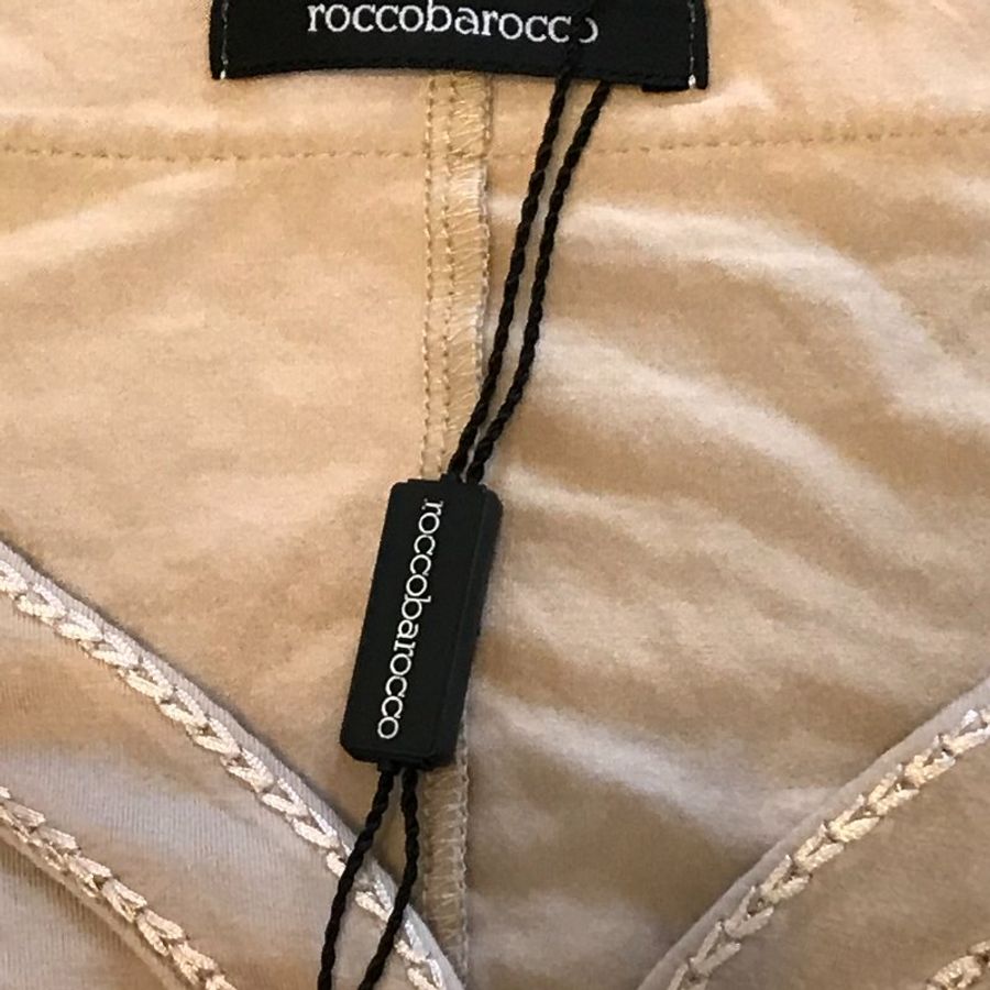 36) 萬元精品Roccobarocco全新舒適上衣 吊牌原價17400 寬鬆款M-XL皆可穿-5