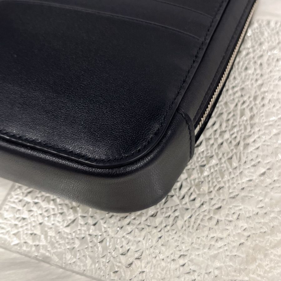 BALENCIAGA巴黎世家 黑色全皮塗鴉四卡手機斜背包/手拿包-5