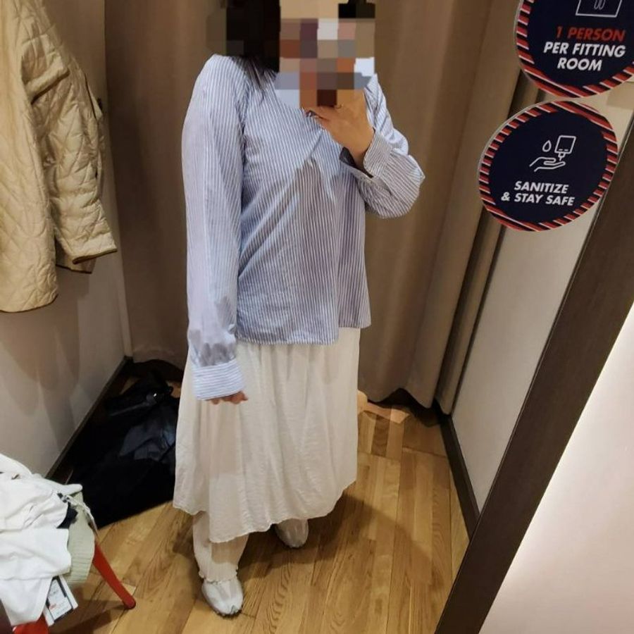 (全新)Tommy Hilfiger (女)休閒風品牌經典配色條紋V領襯衫式上衣-9