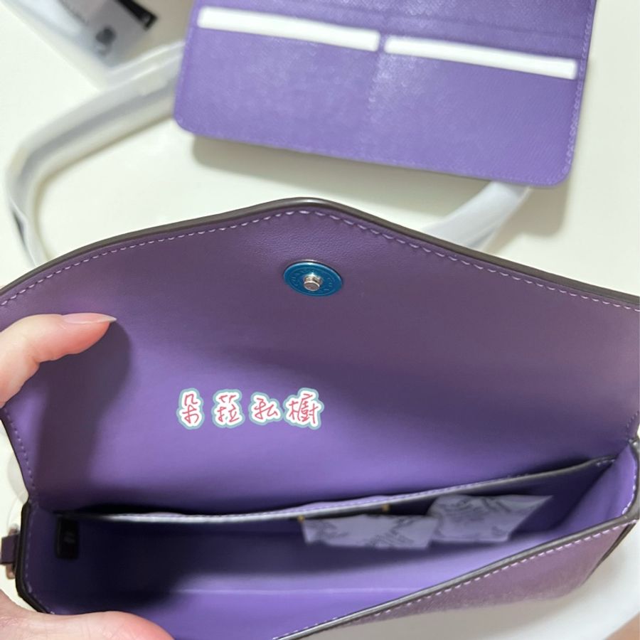 Coach WOC-1