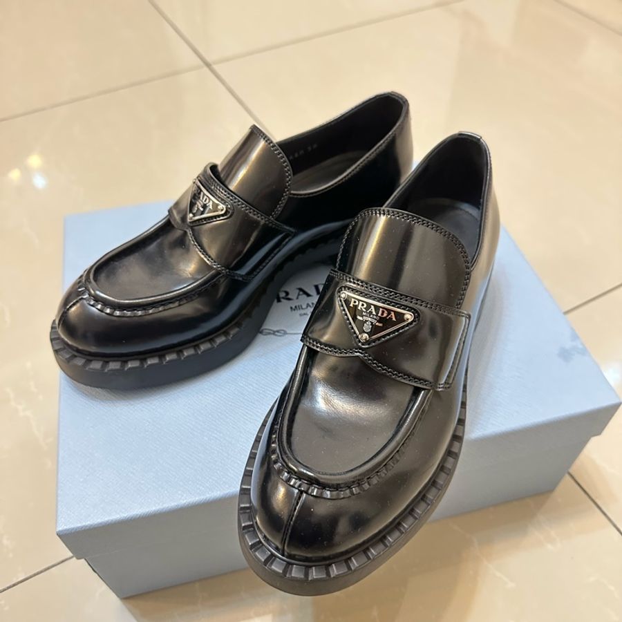 Prada 網紅厚底樂福鞋 38碼 全新-2