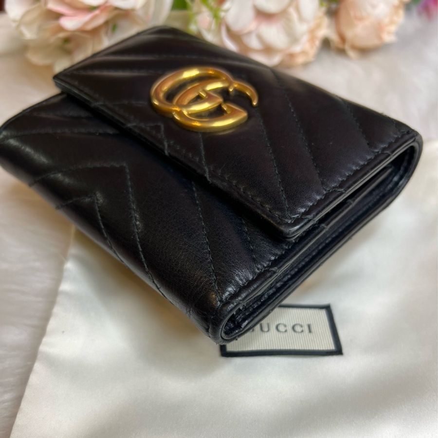 GUCCI GG Marmont馬夢系列山形紋牛皮三折中短夾(黑色)-6