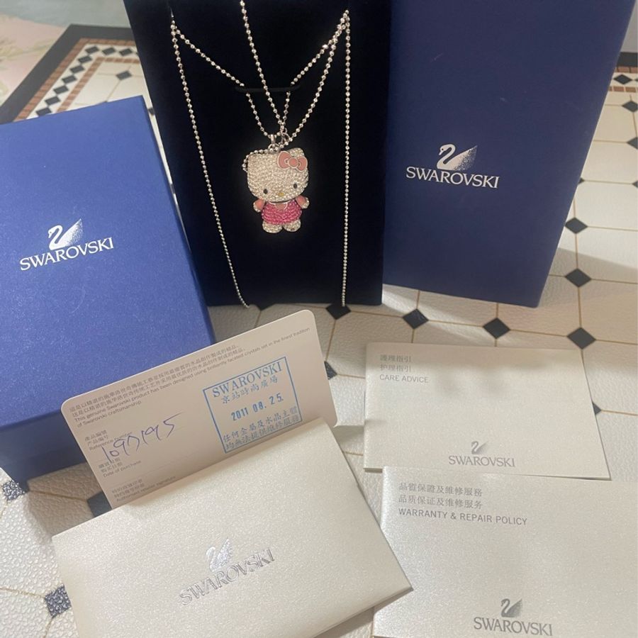買ㄧ送一:施華洛世奇水晶kitty立體超美超可愛可調式長項鍊+送天鵝項鍊-3