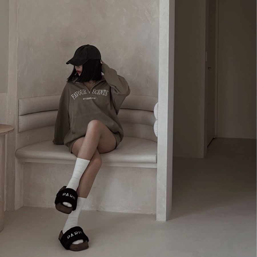 Chuclothes 巨可愛!美式字母毛毛拖 (泰迪棕)-8