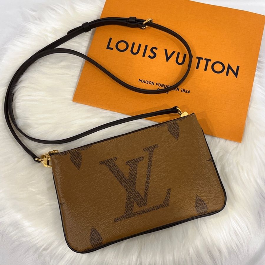 LOUIS VUITTON LV 老花字紋 雙拼色雙拉鍊 手拿包/斜背包 M69203-0