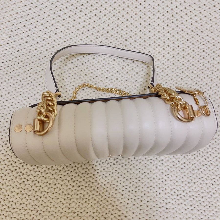 全新coach 小羊皮風琴包-4
