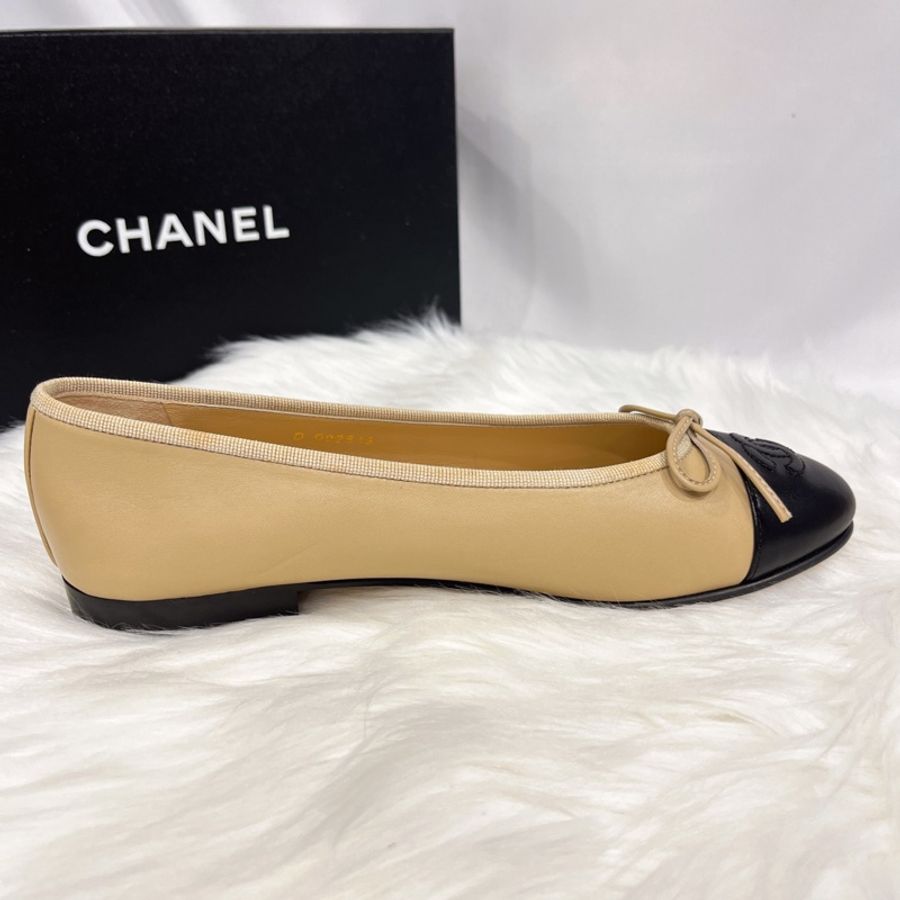 CHANEL香奈兒 黑拼奶茶色雙C蝴蝶結平底鞋/休閒鞋38號-3