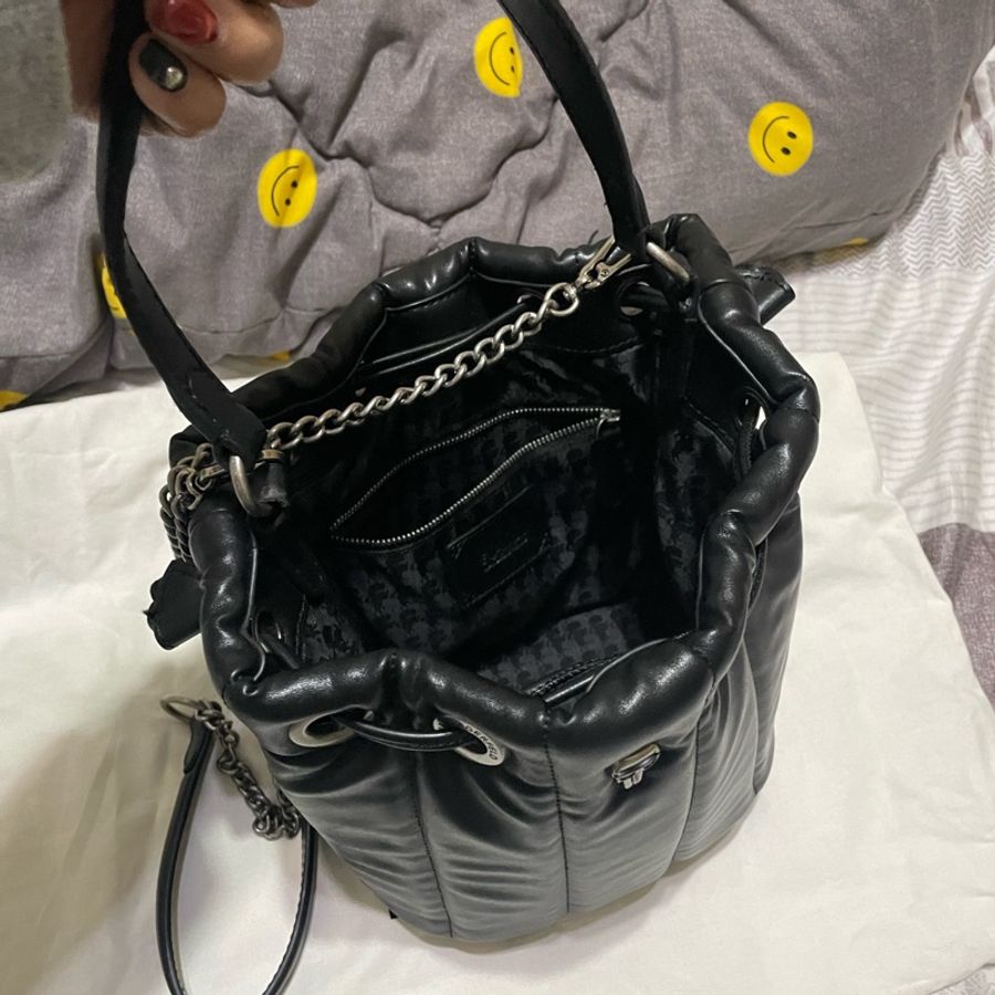 KARL LAGERFELD水桶包-1