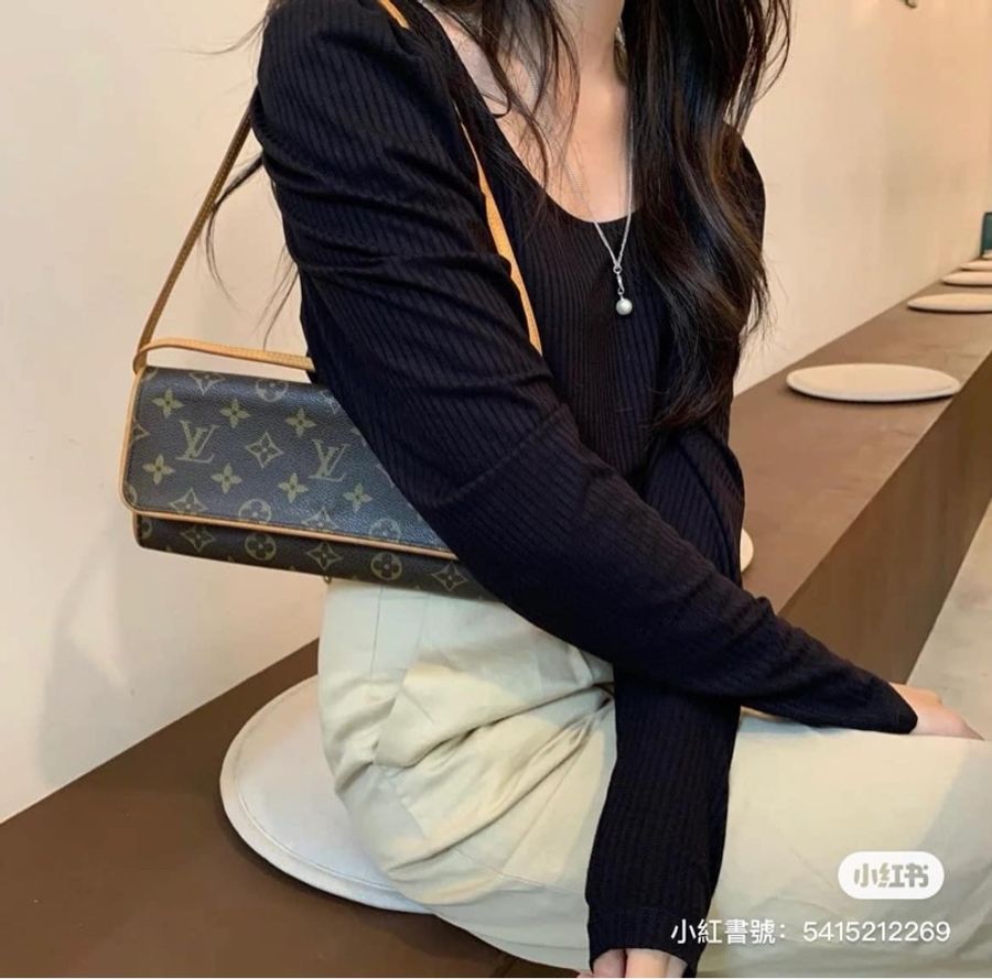 LV VINTAGE經典老花信封包/腰包/手拿包-19