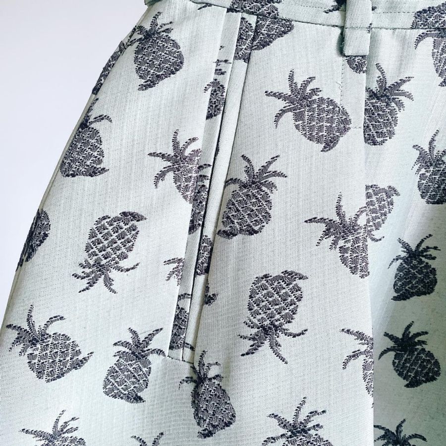 JORYA weekend 鳳梨刺繡短裙-3