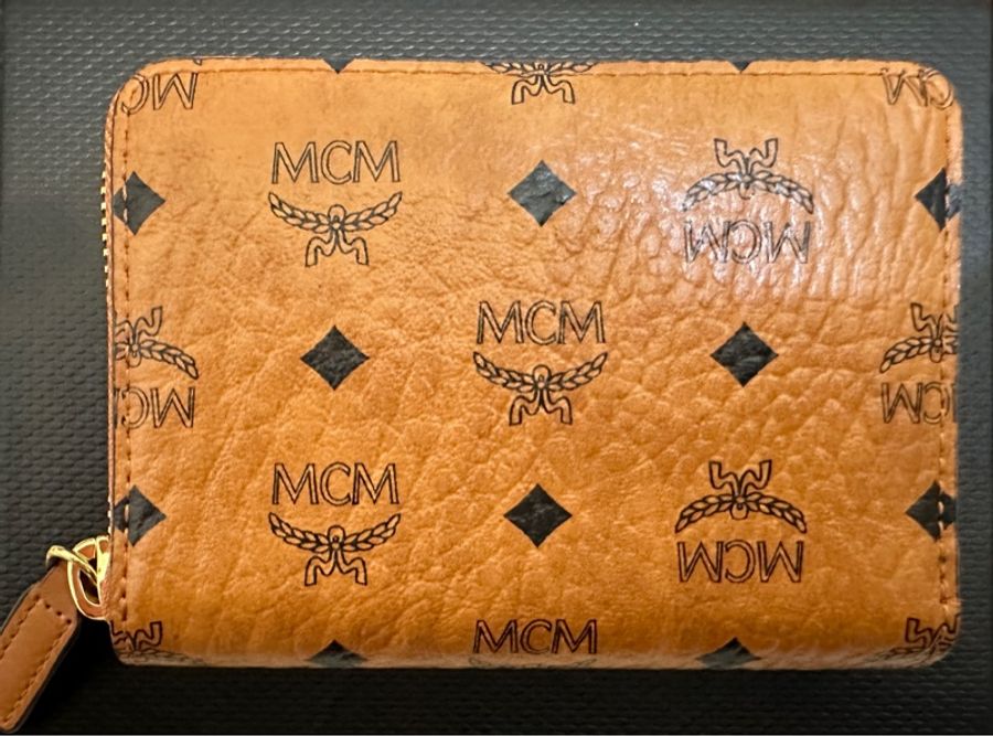 MCM Aren Visetos Original 拉鏈錢包-9