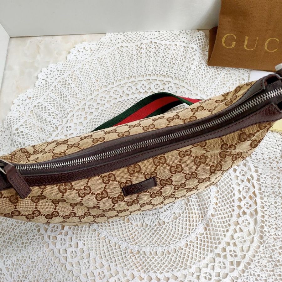 9成新正品gucci 經典綠紅背帶+gg緹花半月斜背包（附專櫃購買證明）-4
