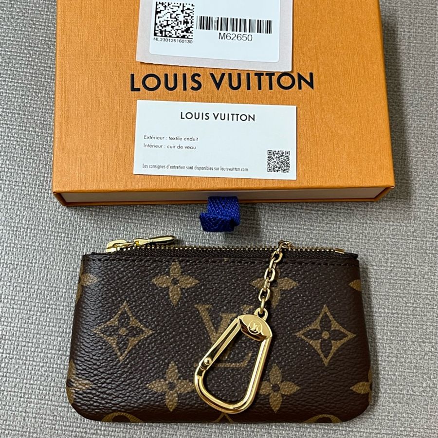 LV 鑰匙零錢包-11