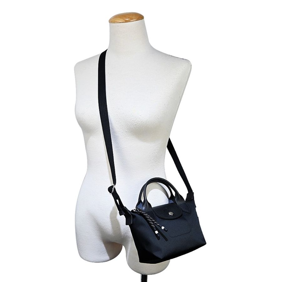 Longchamp LE PLIAGE ENERGY系列再生尼龍短把手提/斜背兩用包 (迷你/黑色)-6