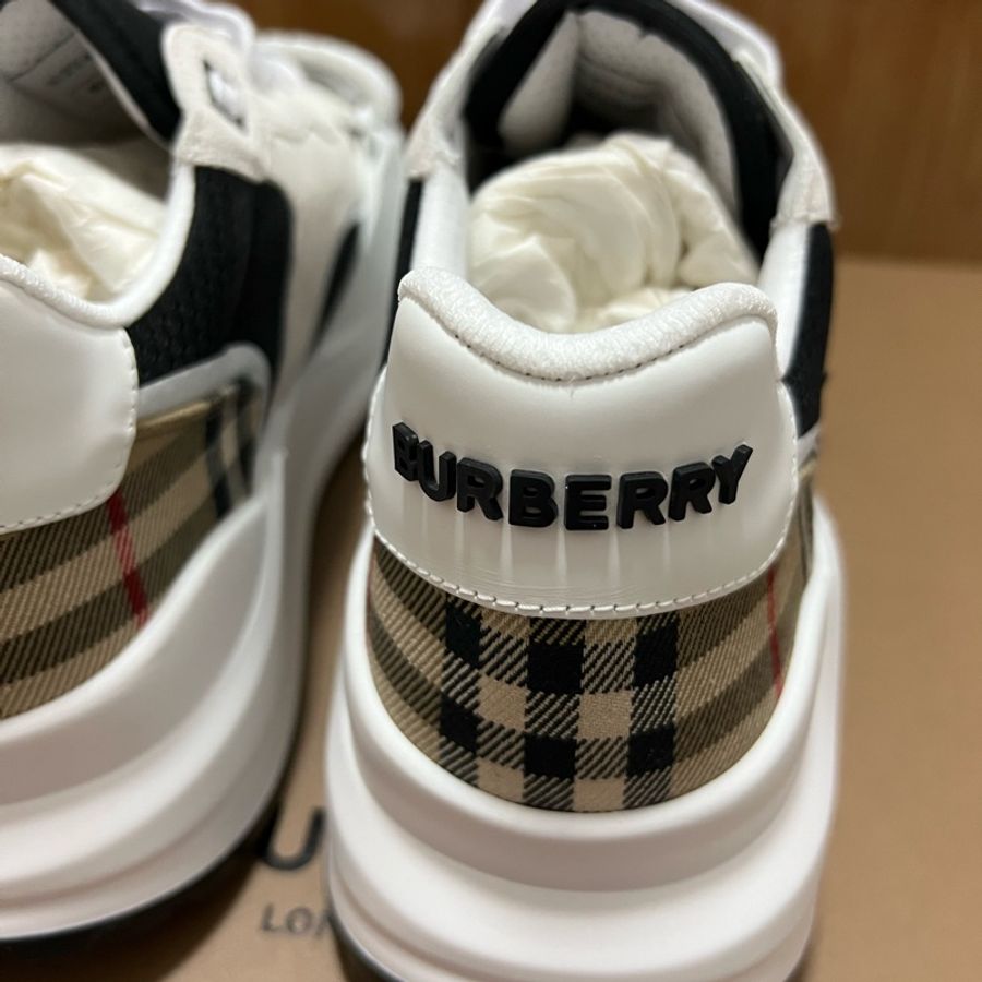 全新 Burberry鞋-6