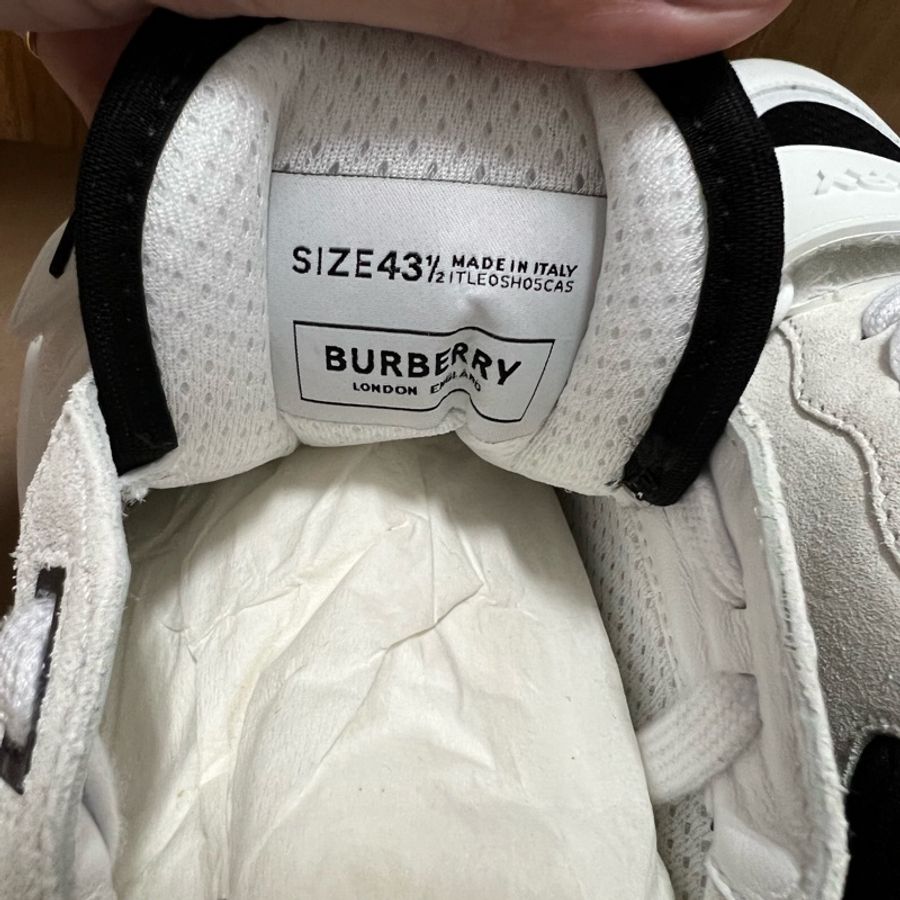 全新 Burberry鞋-8