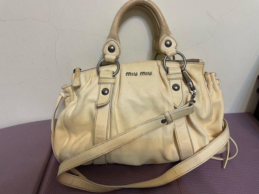 miu miu斜背機車包-0