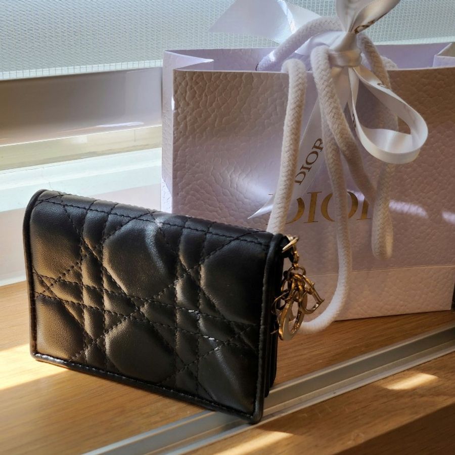 <降價出> Dior 黑金 戴妃款 翻蓋卡夾 可改造小廢包-0