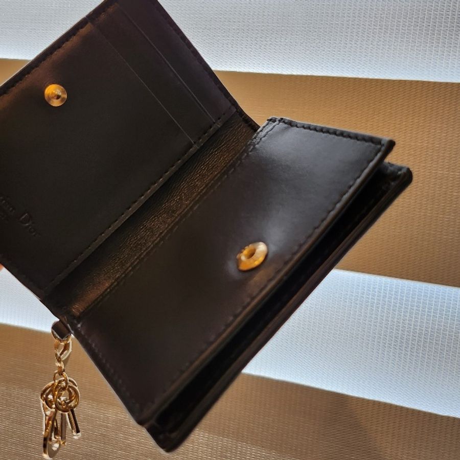 <降價出> Dior 黑金 戴妃款 翻蓋卡夾 可改造小廢包-2