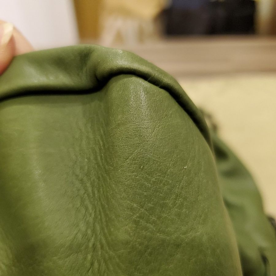 Bottega Veneta軍綠色全皮製小型提包-3
