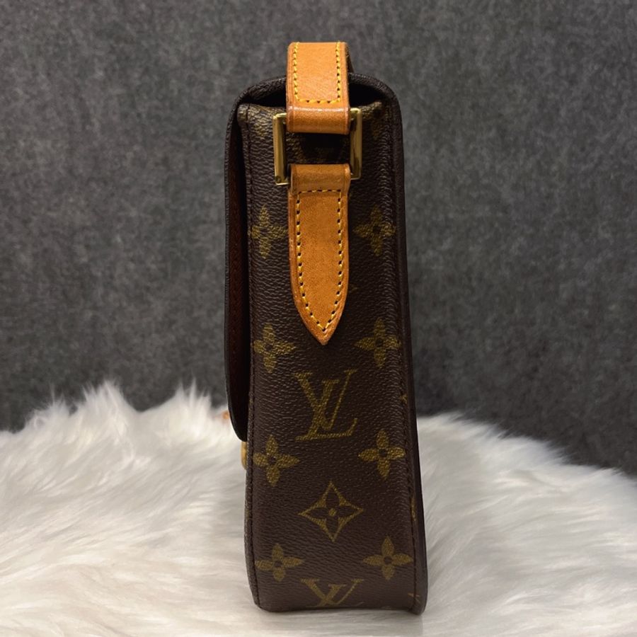 Louis Vuitton LV 老花字紋 VINTAGE 牛鼻斜背包/肩背包-8