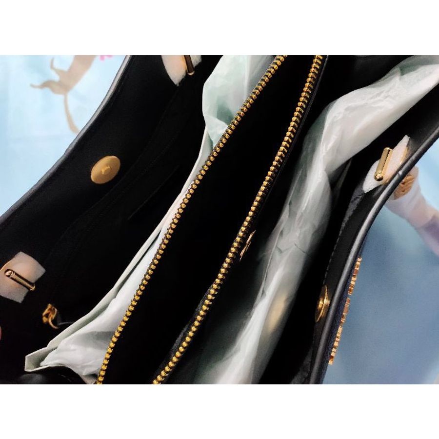【閒置包賠本出清】 Michael kors MK荔枝紋牛皮肩背包-黑色【梅西百貨購入、現貨、全新品】-3