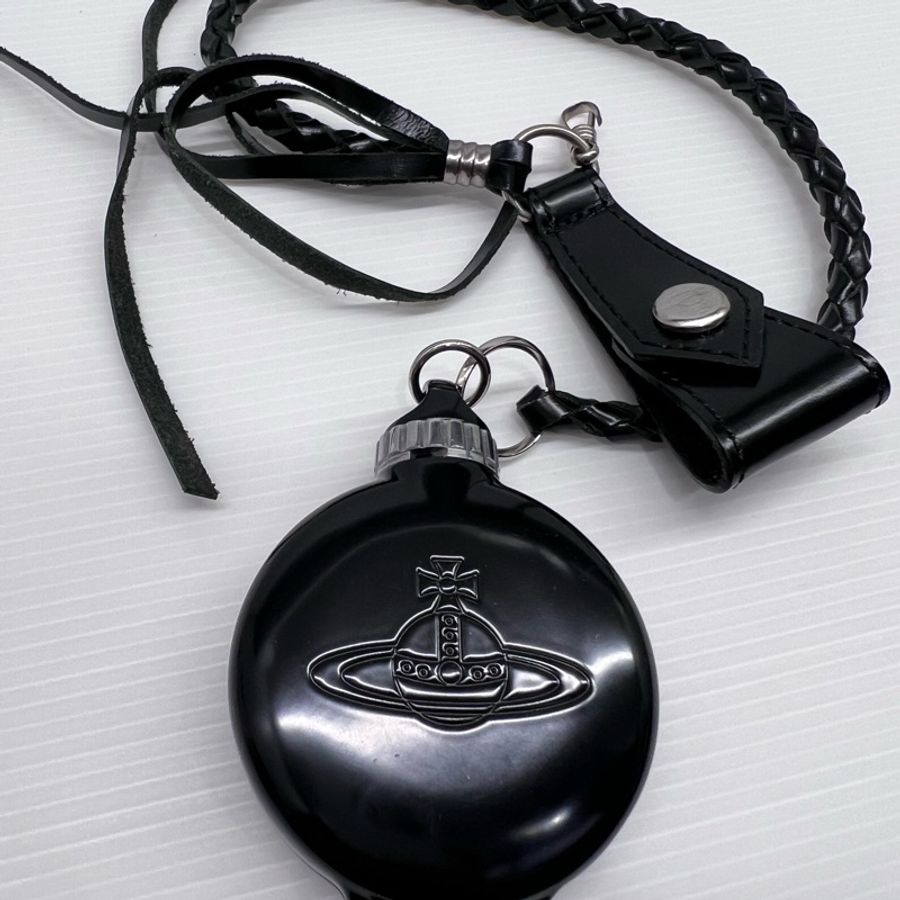 Vivienne Westwood 日本限定攜帶式煙灰缸 收藏品-0