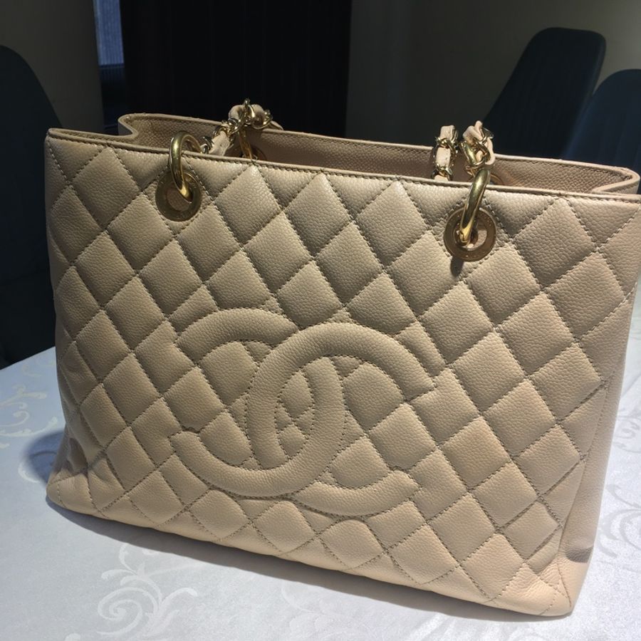 Chanel GST 鏈單肩包 奶茶杏色金釦-0