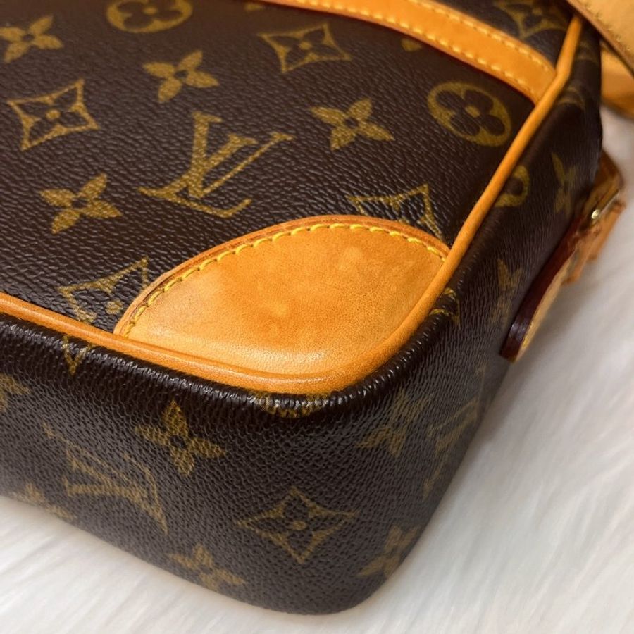 LV 老花字紋 VINTAGE 橫式航空包/斜背包/肩背包-3