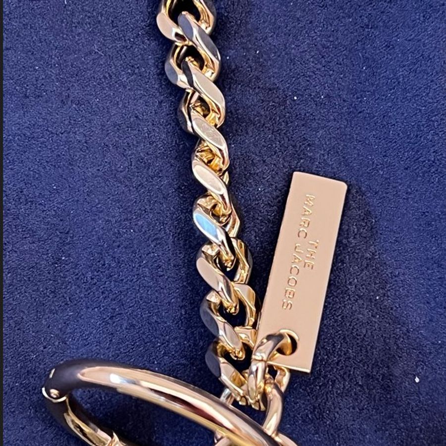 二手正櫃真品MARC JACOBS 燙金字母牛皮皮鑰匙零錢(黃色)-3