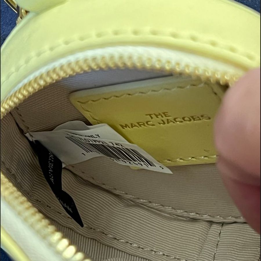 二手正櫃真品MARC JACOBS 燙金字母牛皮皮鑰匙零錢(黃色)-5