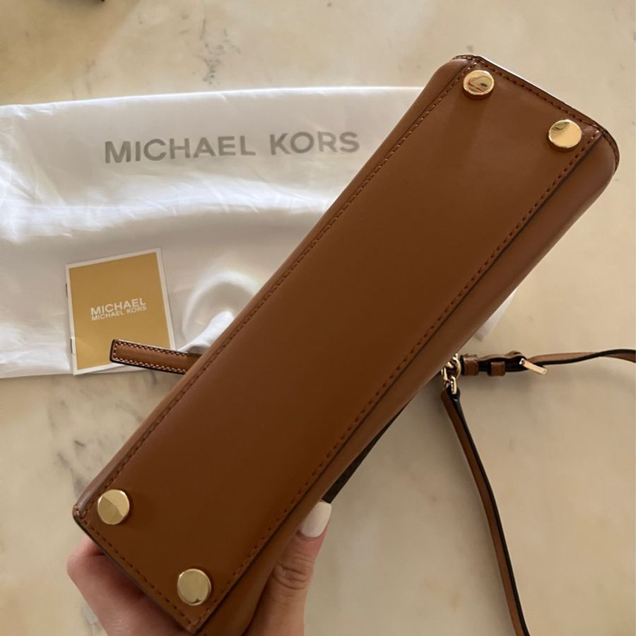 Michael kors 郵差包-6